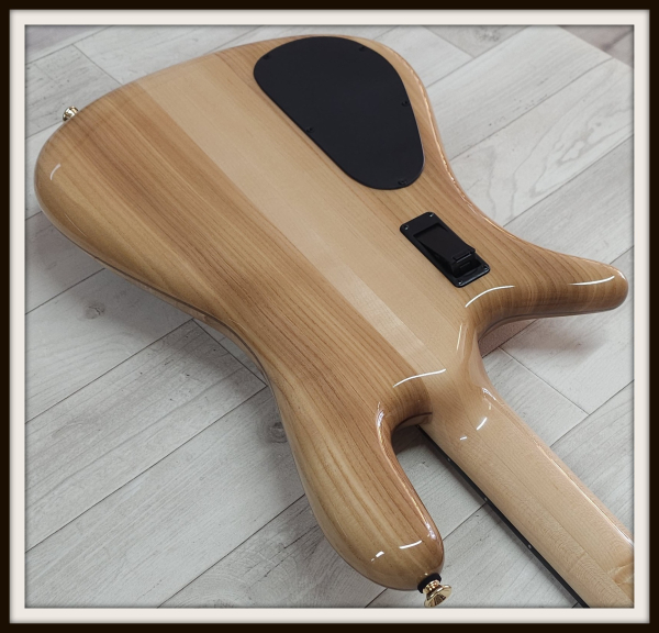 Spector Euro 4 CST, Natural Gloss